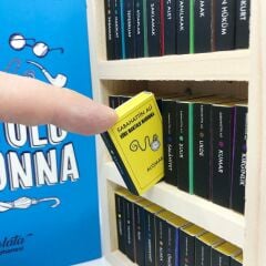 ByGufi Kişiye Özel Çikolata Kütüphanesi – ''Kürk Mantolu Madonna”, Mini Kitap Tasarımlı, El Yapımı, Dekoratif ve Hediye Edilebilir