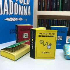 ByGufi Kişiye Özel Çikolata Kütüphanesi – ''Kürk Mantolu Madonna”, Mini Kitap Tasarımlı, El Yapımı, Dekoratif ve Hediye Edilebilir
