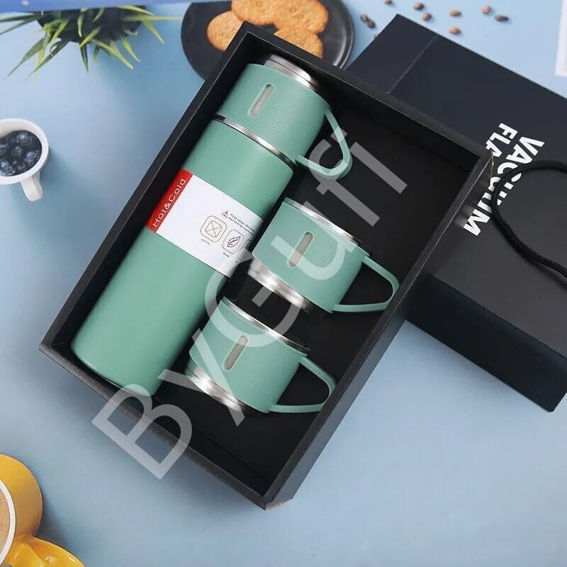 ByGufi İsme Özel Hediyelik 3 Bardaklı Termos Set