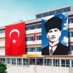ByGufi Kurumsal Hediye – Türk Bayrağı + Atatürk Posteri 400x600 cm | Özel Tasarım | Raşel & Saten Kumaş