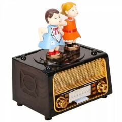 ByGufi Kişiye Özel Öpüşen Sevgililer Müzik Kutusu – Balerinli, Kurmalı, Lazer Baskılı, Kişisel Hediye