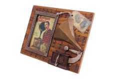 ByGufi Dekoratif Metal Çerçeve – Gramofon Temalı Vintage Tasarım