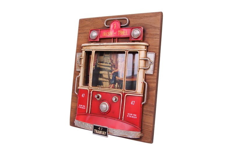 ByGufi Dekoratif Metal Çerçeve – Taksim Tramvay Temalı, Vintage Tasarım, El Yapımı ve El Boyaması