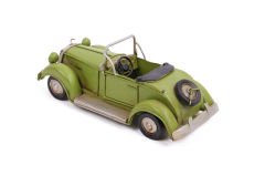 ByGufi Nostaljik Dekoratif Metal Ford Araba – Yeşil El Yapımı Vintage Hediye
