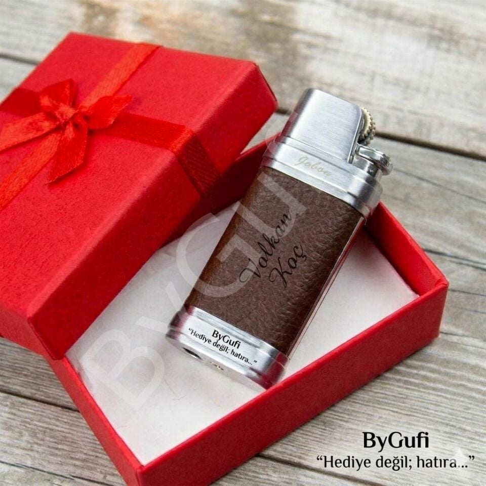 ByGufi Kişiye Özel JOBON Deri Kaplama Çakmak | Lazer İsim Baskılı Premium Metal Çakmak