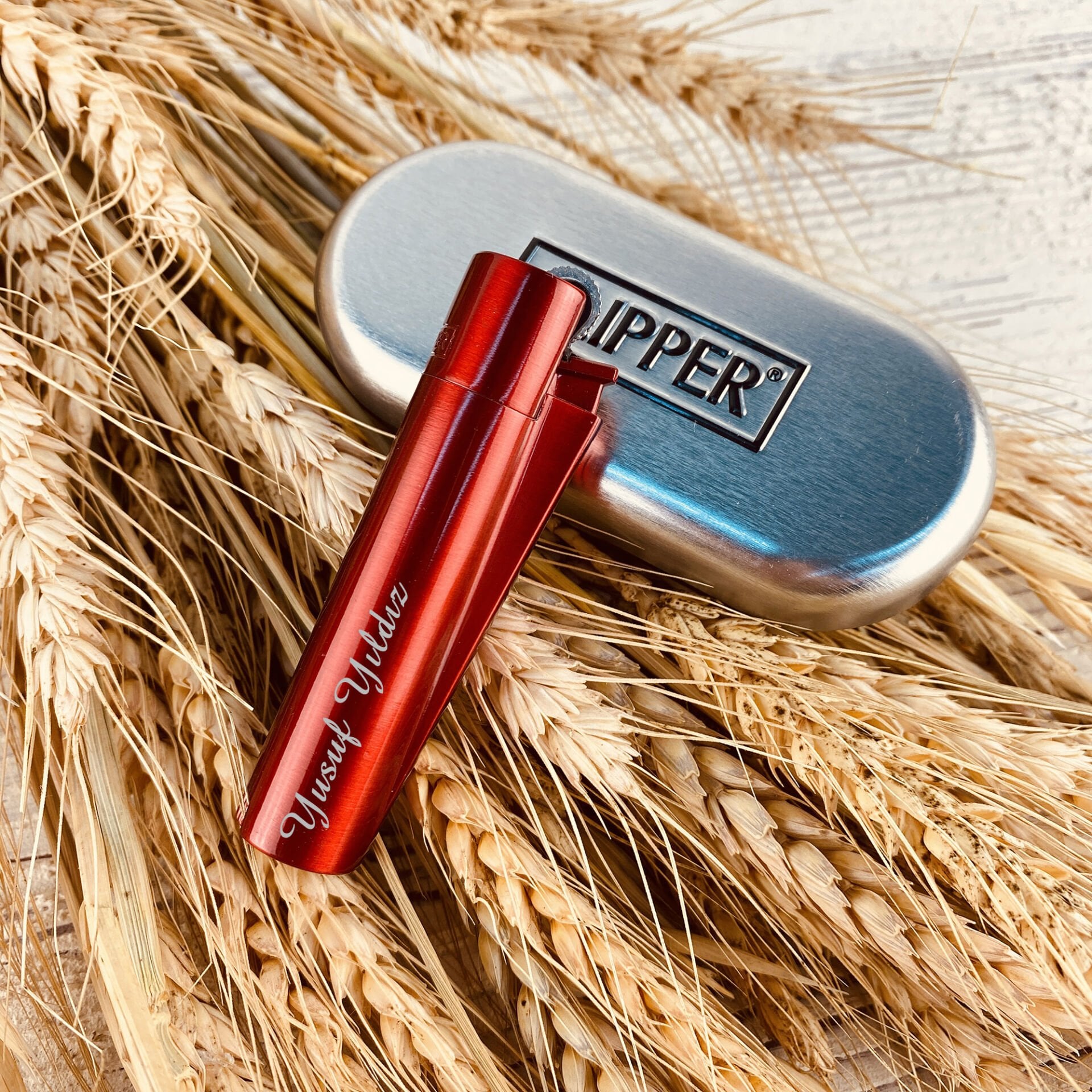 ByGufi İsme Özel Clipper Metal Çakmak – Red