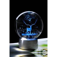 ByGufi Kişiye Özel Hediyelik Cam Küre – Geyik Figürlü | Dekoratif ve Gece Lambası