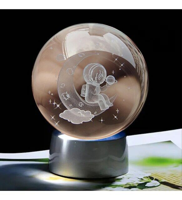 ByGufi Kişiye Özel Hediyelik Cam Küre – Ayda Oturan Astronot Figürlü | Dekoratif ve Gece Lambası