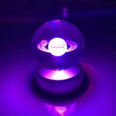 ByGufi Kişiye Özel Hediyelik Cam Küre – Saturn Gezegen Figürlü | Dekoratif ve Gece Lambası