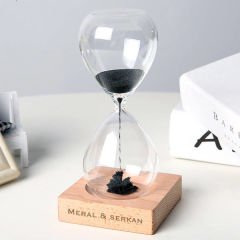 Kişiye Özel Ahşap Kaideli Manyetik Kum Saati