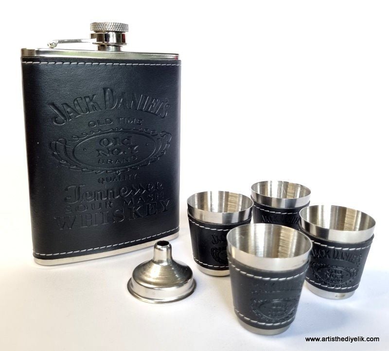 Kişiye Özel Deri Kaplı Jack Daniels Matara Seti