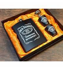 ByGufi Kişiye Özel Jack Daniels Matara Seti – 7 oz Çelik Matara, 2 Shot Bardak, Huni ve Hediye Kutusu, Lazer Baskılı, Kişiselleştirilebilir Hediye