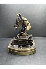 ByGufi İsme Özel Çakmaklı Masa Küllüğü At