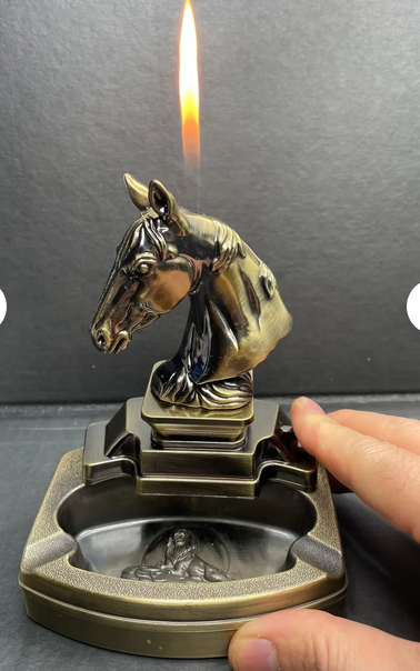 ByGufi İsme Özel Çakmaklı Masa Küllüğü At