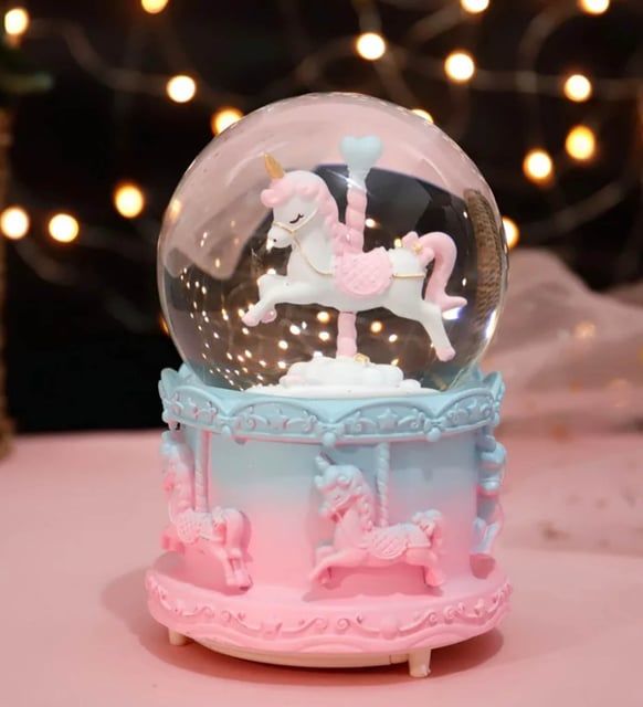 Unicorn Işıklı Kar Küresi Ve İyi ki Varsın Peluş Ayıcık
