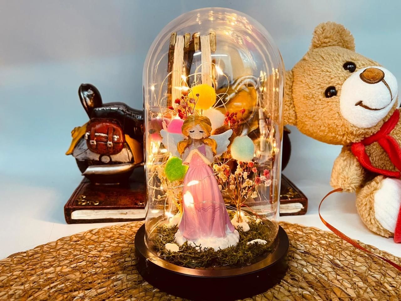 ByGufi Melek Işıklı Büyük Boy Fanus – LED Işıklı, Dekoratif, Hediyelik, Özel Tasarım