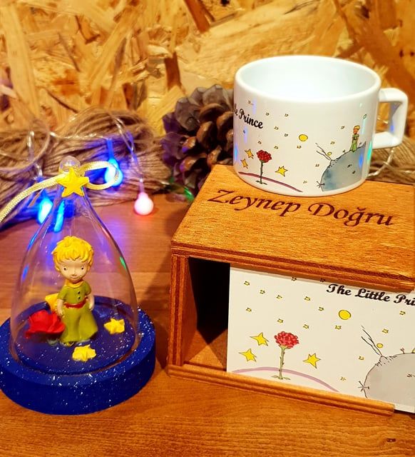 ByGufi Küçük Prens Kutulu Kupa ve Yıldız Küresi Hediye Seti