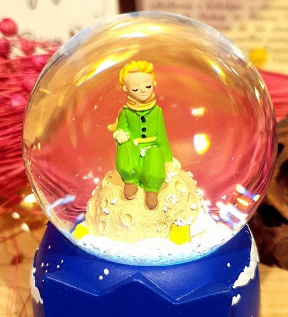 ByGufi Kişiye Özel Hediyelik Sihirli Küçük Prens Işıklı Kar Küresi | Lazer Kazımalı, Renk Değiştiren Işık