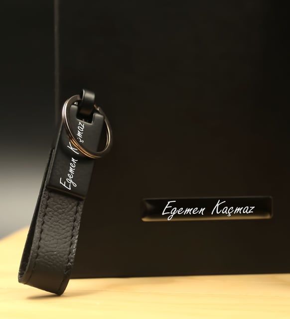 ByGufi İsme Özel Anahtarlık - Kalem - Defter Hediye Seti