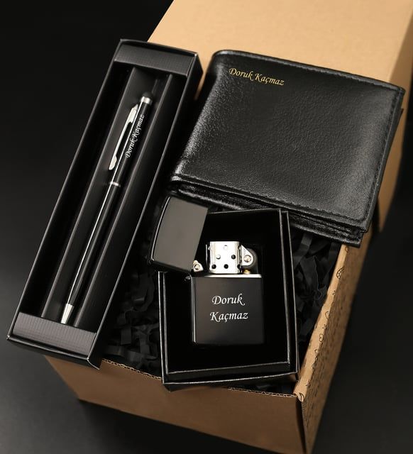Kişiye Özel Zippo Çakmak & Touch Pen & Cüzdan Hediye Seti
