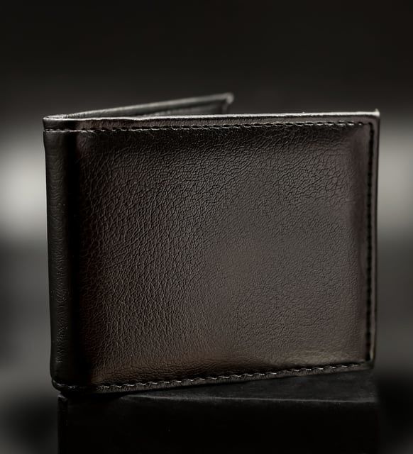 ByGufi İsme Özel Cüzdan - Anahtarlık - Kalem Hediye Seti