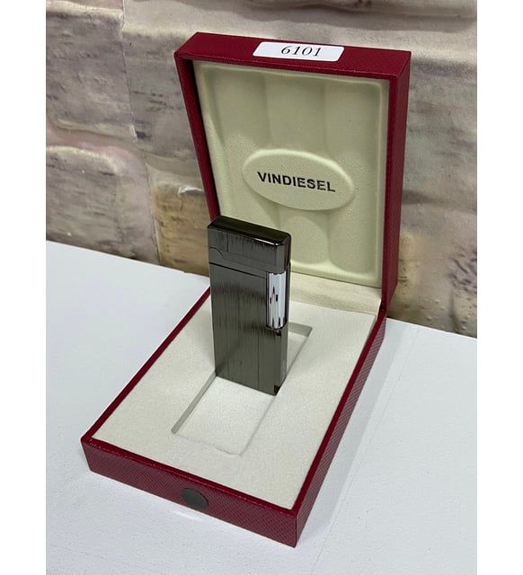 ByGufi İsme Özel Vin Diesel Metal Çakmak | Kişiye Özel Çakmak