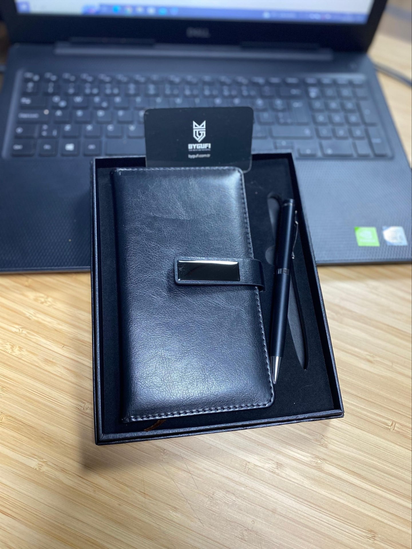 ByGufi İsme Özel Ajanda ve Kalem Hediye Seti