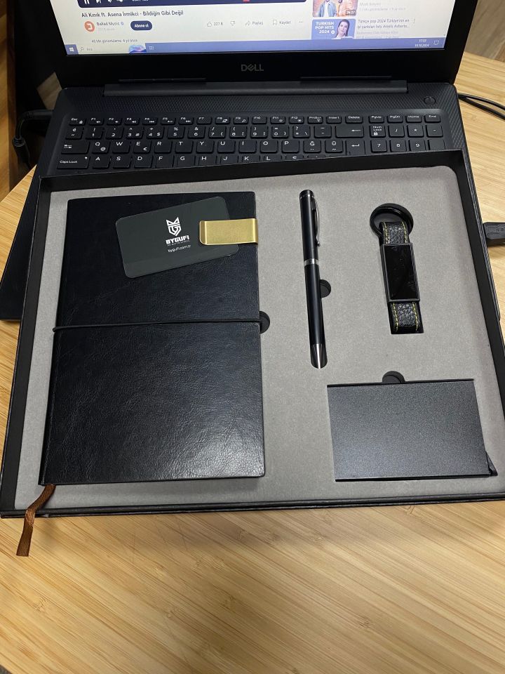 ByGufi İsme Özel Hediye Seti