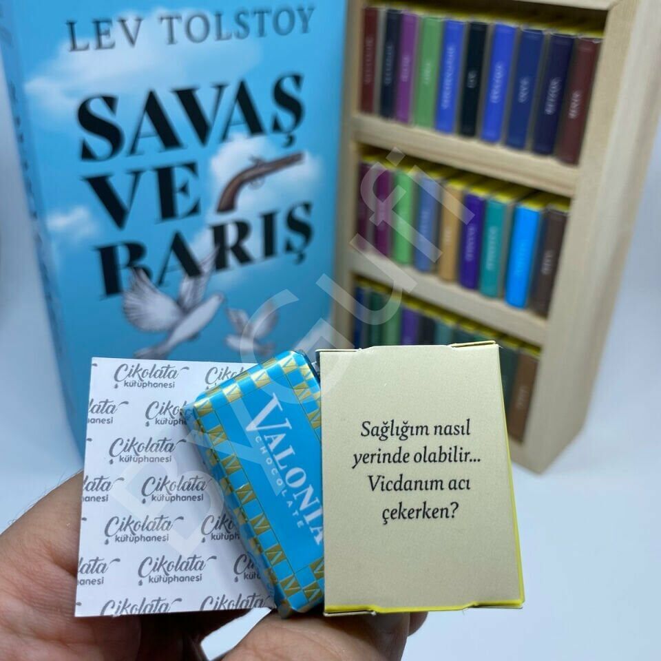 ByGufi Kişiye Özel Çikolata Kütüphanesi “Savaş ve Barış”