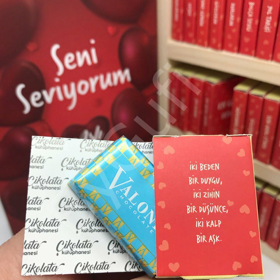 ByGufi Kişiye Özel Hediye Çikolata Kütüphanesi Seni Seviyorum