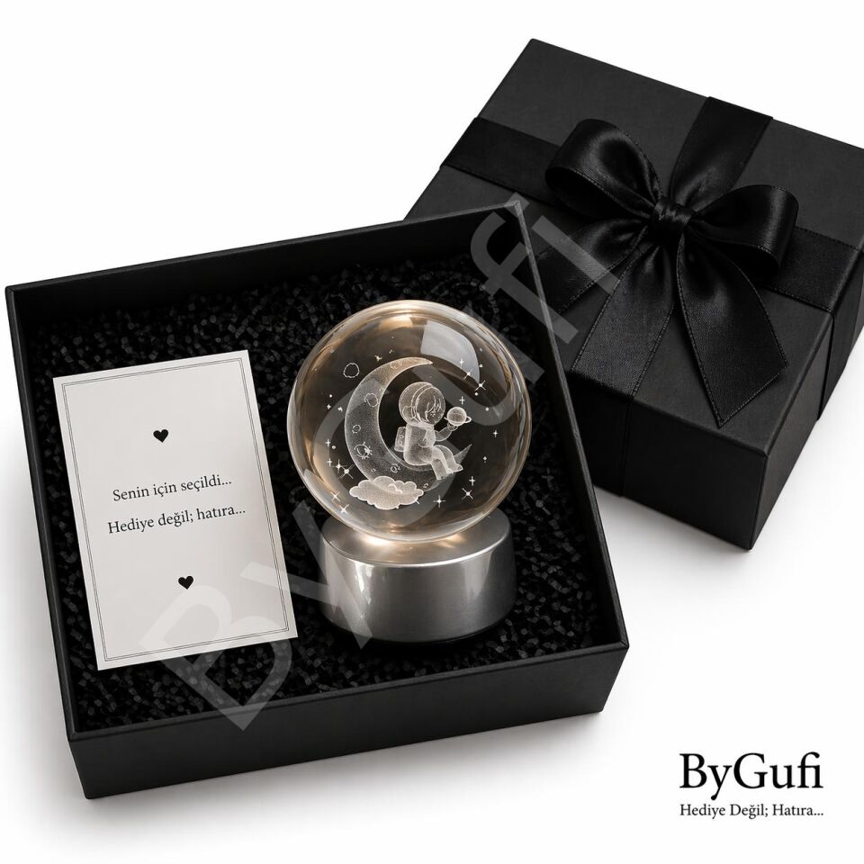 ByGufi Kişiye Özel Hediyelik Cam Küre Ayda Astronot