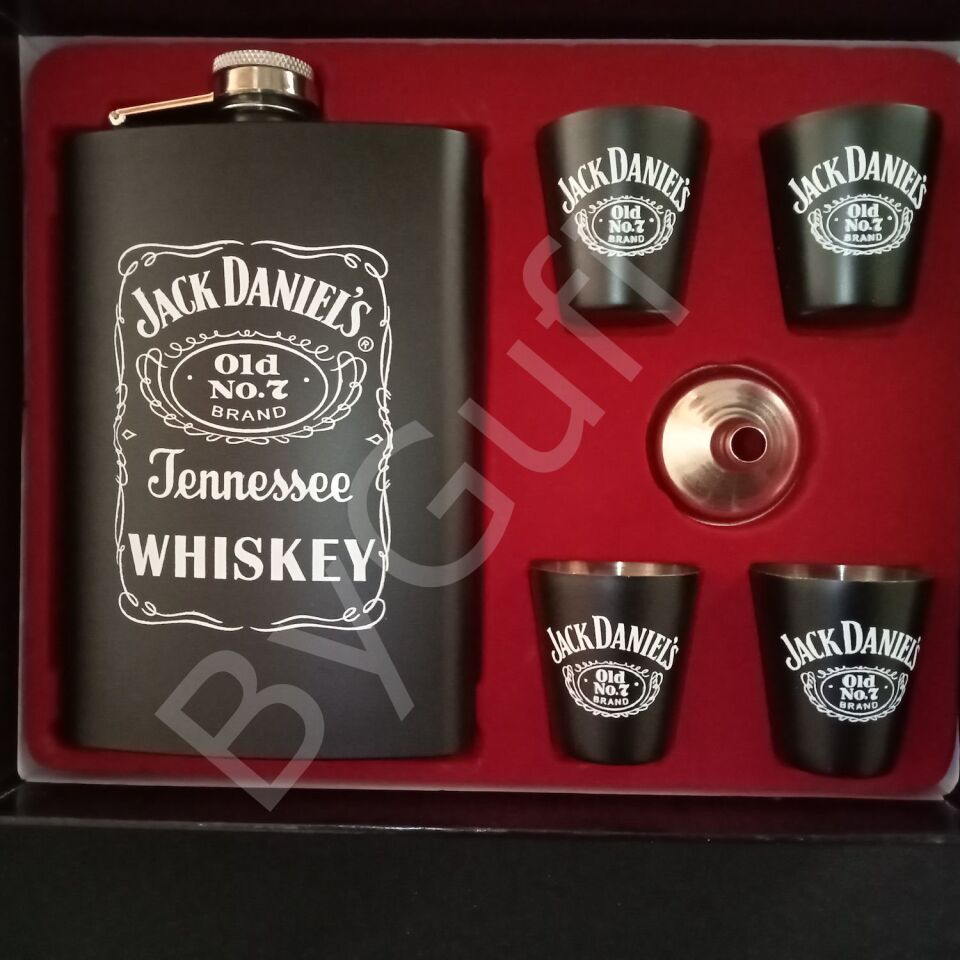 ByGufi İsme Özel Hediyelik Jack Daniels Matara Seti