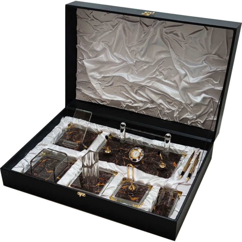 ByGufi Kişiye Özel Hediye W560 Sedef Masa Sümen Seti